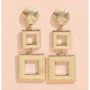 Gold Squares Drop Earrings
